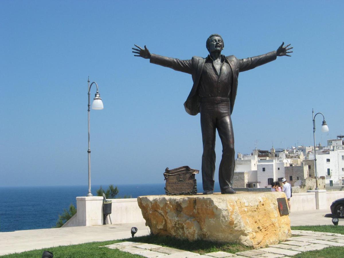 Dimora Trinity - Central Rooms Polignano a Mare Bilik gambar